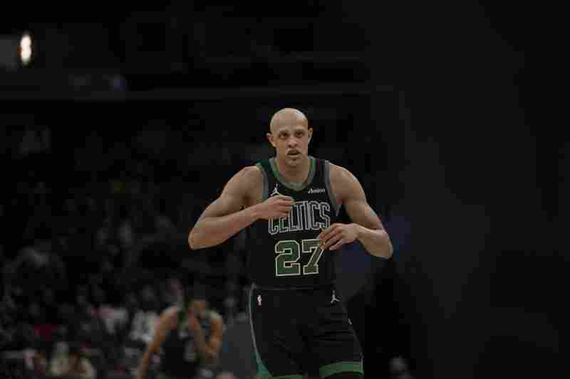 牛皮糖貼死里夫斯！沃爾什7中6高效得17分4板1助1斷2帽 三分5中4